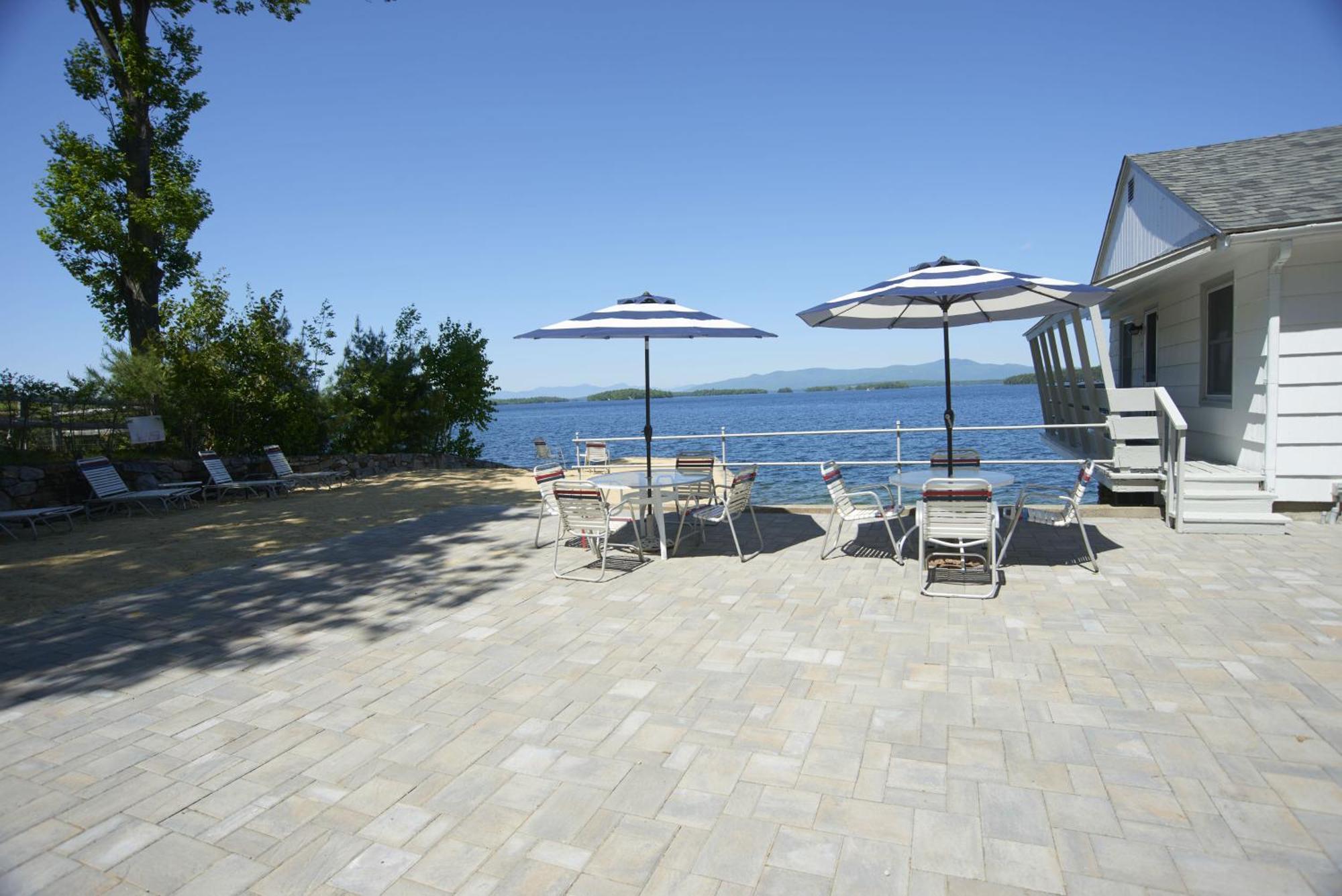 Belknap Point Inn Gilford Exterior photo